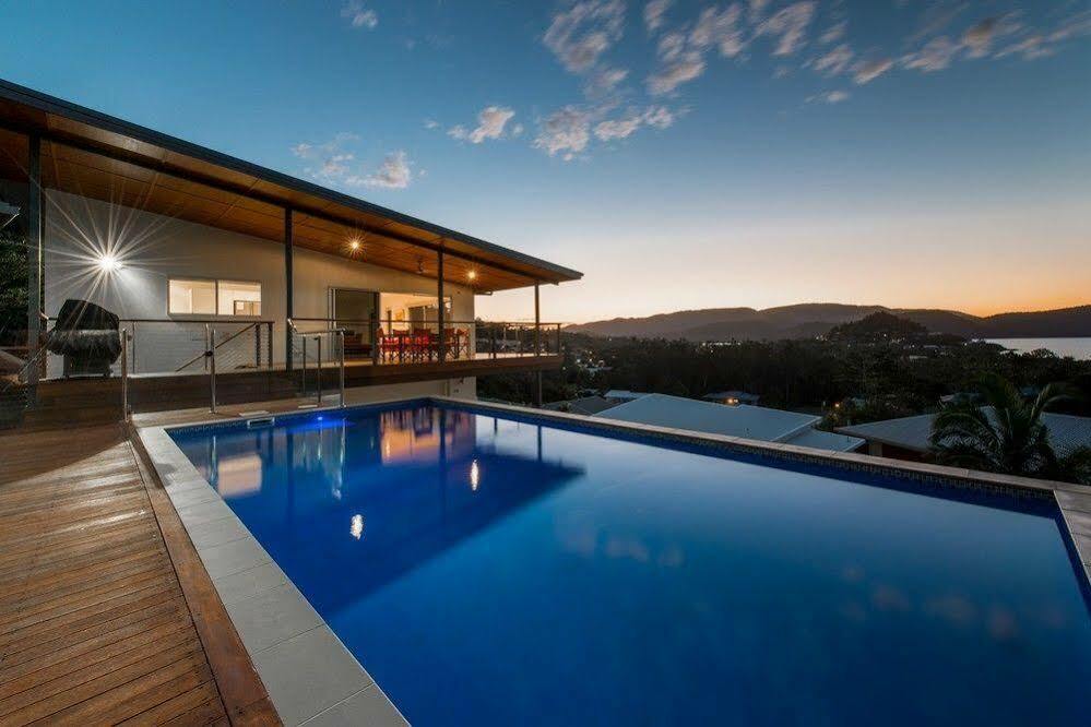 Viewpoint Holiday Home - Cannonvale Exterior photo