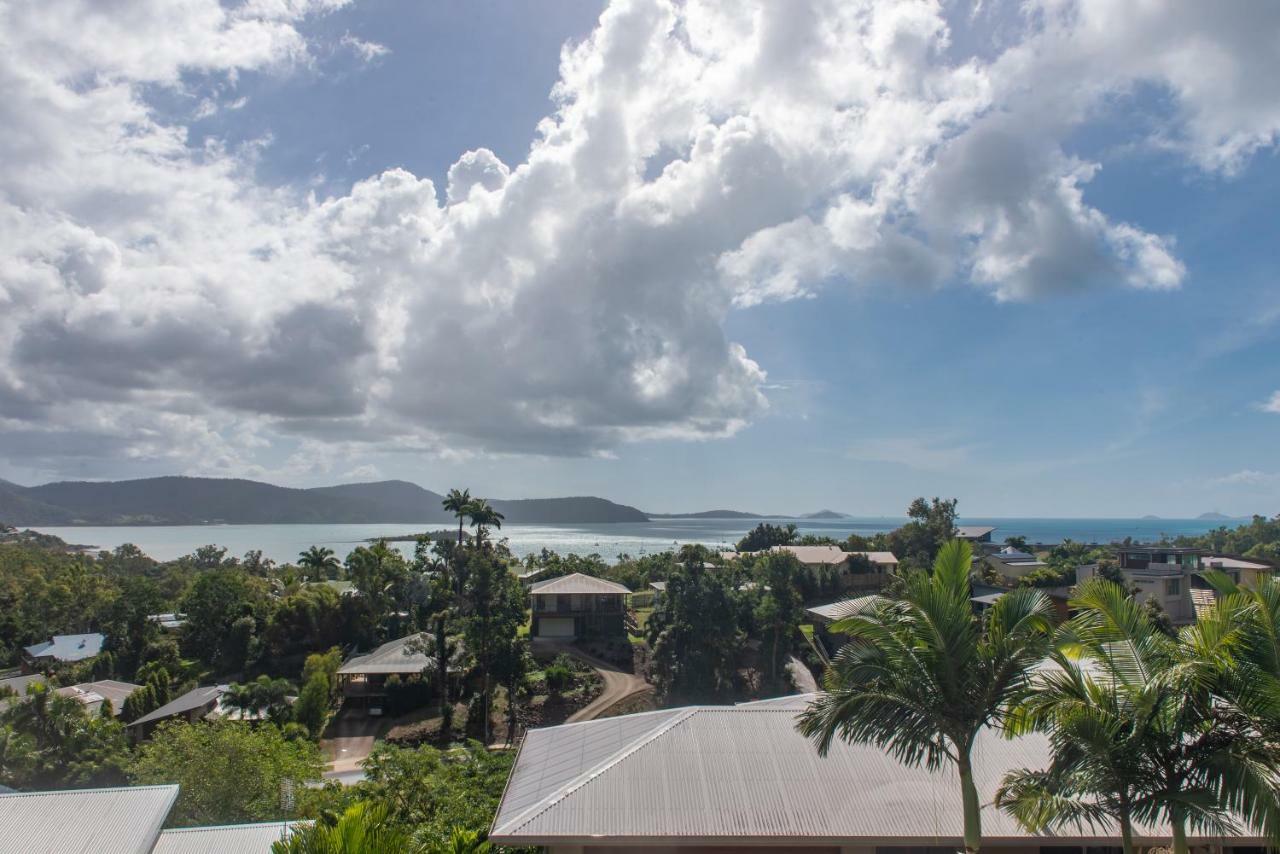 Viewpoint Holiday Home - Cannonvale Exterior photo